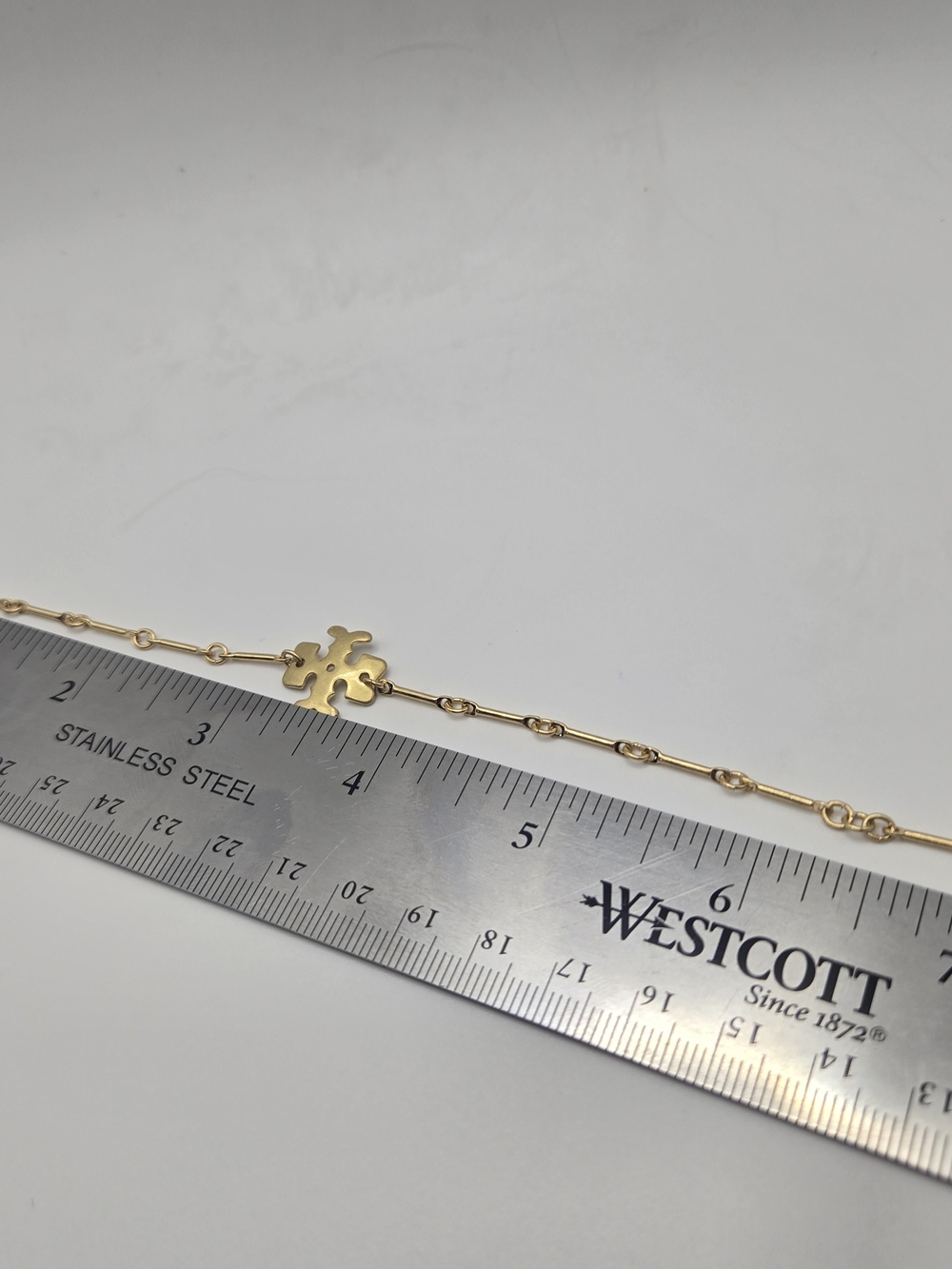 New Tory Burch Roxanne Thin Chain Bracelet Gold Logo Link Vintage Look - Picture 5 of 5